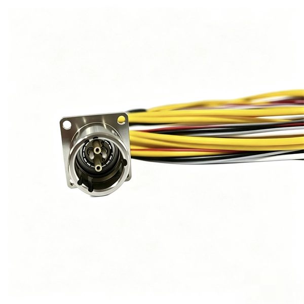 Do fiber optic transceivers need patch panels 