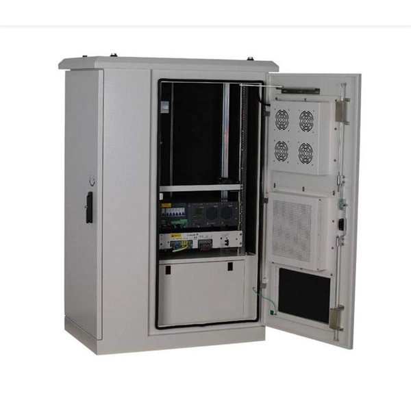 Industrial-grade optical switch 4-port SFP self-operated