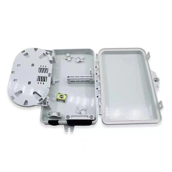Which Israeli manufacturer offers the best mesh cable tray technology 