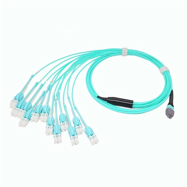 Electrical Connections of Photovoltaic Combiner Box