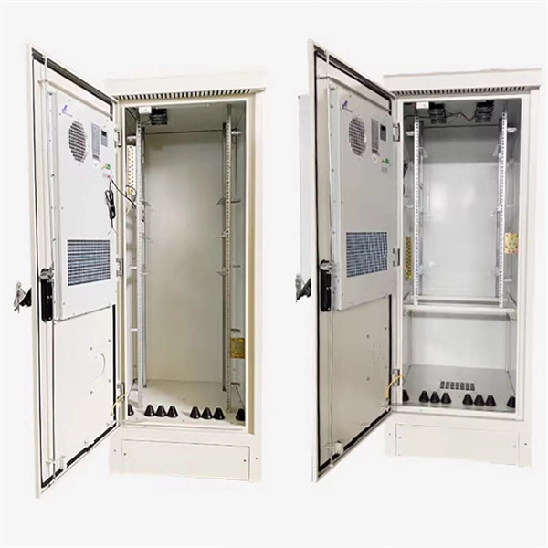 In-home fiber optic cable concealed box