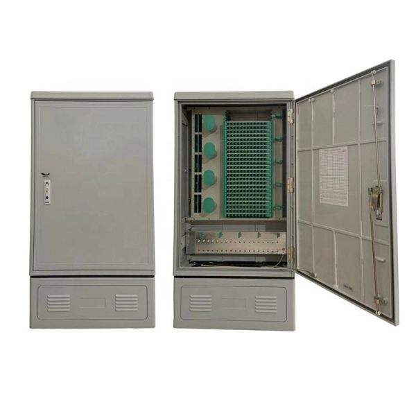Risk Assessment of Bridge-mounted Optical Cables